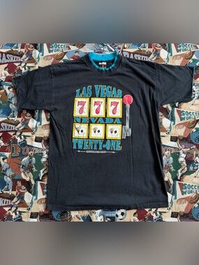 Vintage 90s Men’s Signal Sports Las Vegas Nevada Black Graphic T-shirt